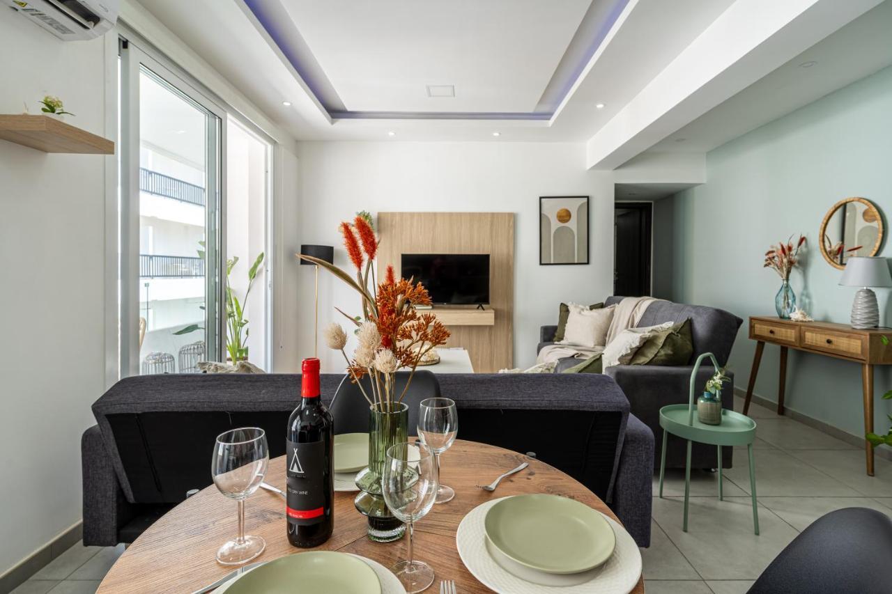 Beach Daze 1-BR Apt By Finikoudes Beach Larnaka Exterior foto